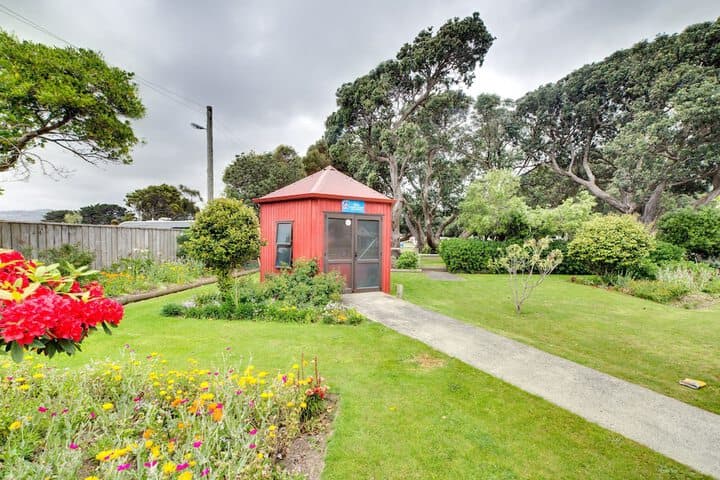 Wellington TOP 10 Holiday Park photo 2