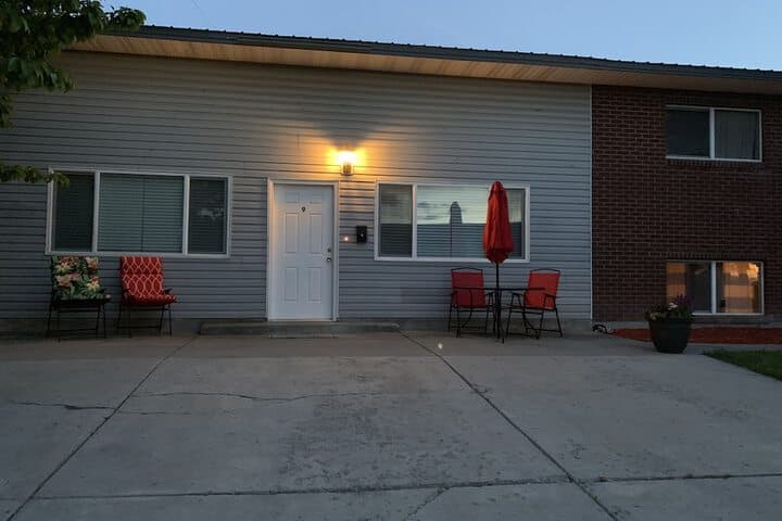 Kingston East photo 5