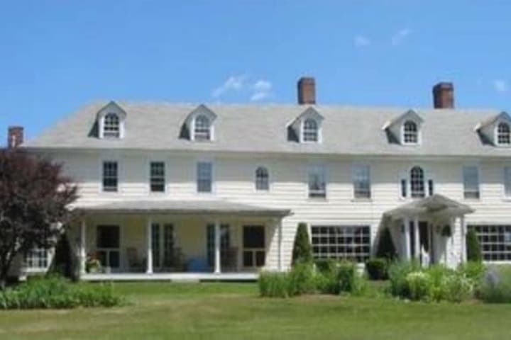Harbour House Inn photo 5