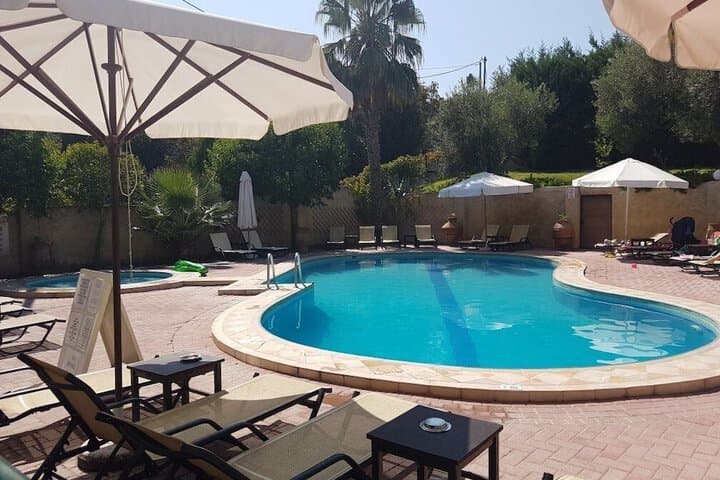 Aloni Hotel photo 5