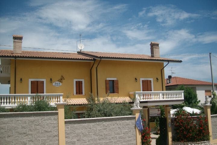 Congiunti destination view