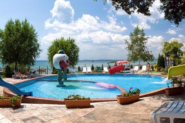 Messambria Beach Apartments photo 4