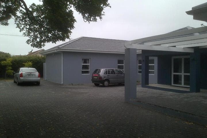 Garden Gate Guest House photo 1