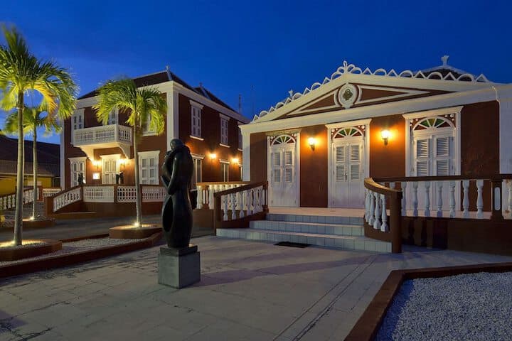 The Ritz Village Hotel photo 2