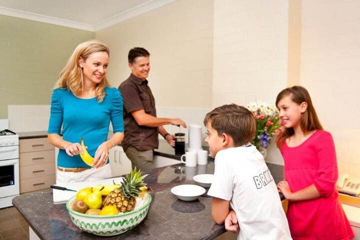 Oxley Court Serviced Apartments photo 3