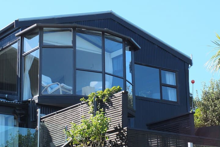Le Chalet Waiheke Apartments photo 4