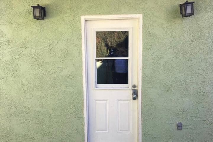 LAX guest house photo 2