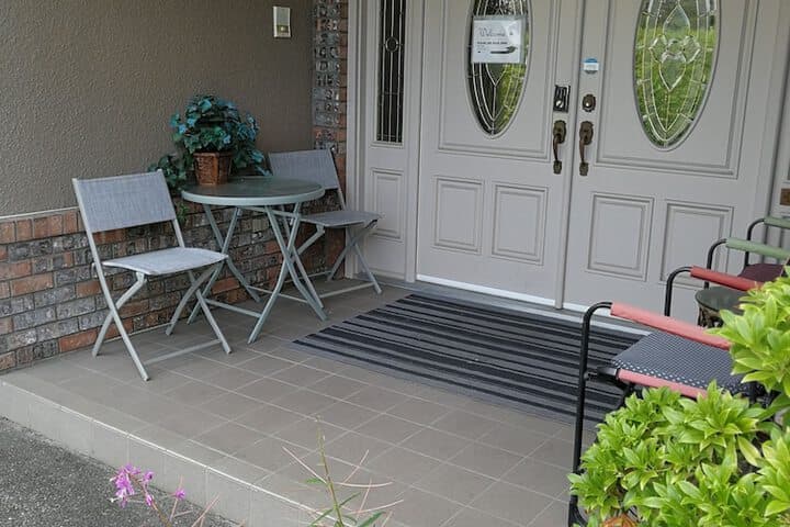 Com House photo 3