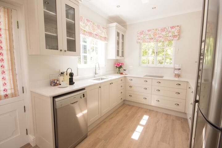 Exquisite Cottage 20 photo 2