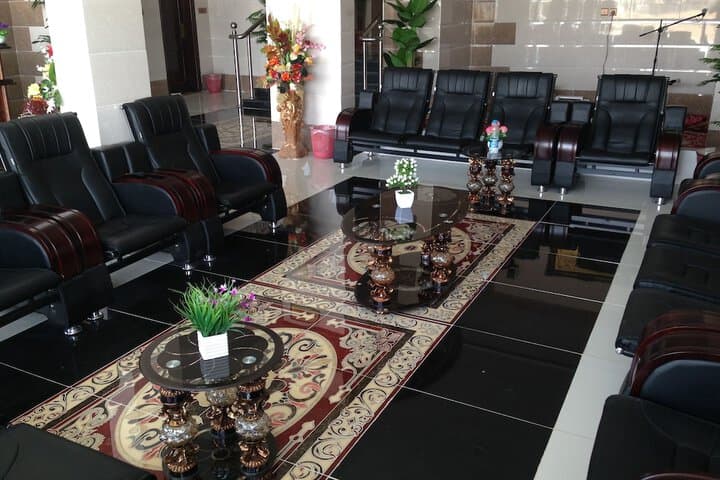 Al Eairy Furnished Apartments Tabuk 3 photo 3