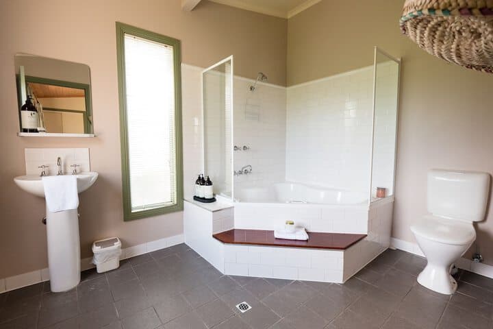 Clonmara Country House & Cottages photo 4