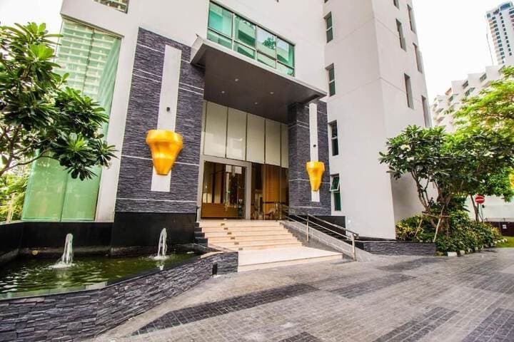 Wongamat Tower by Pattaya Sunny Rentals photo 2