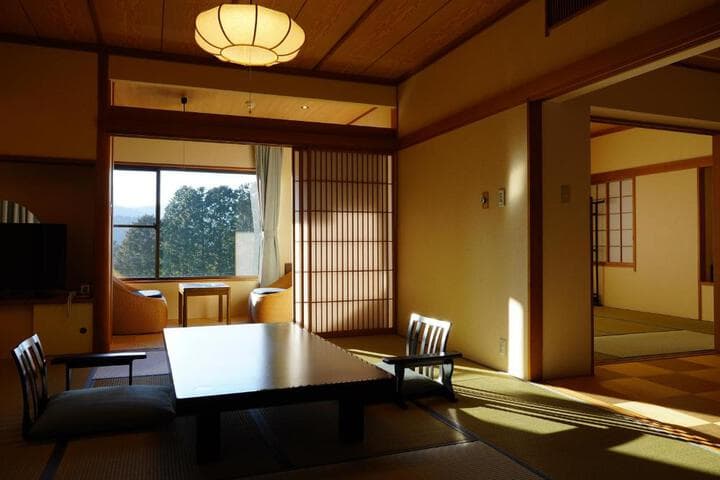 Yoshimatsu photo 1