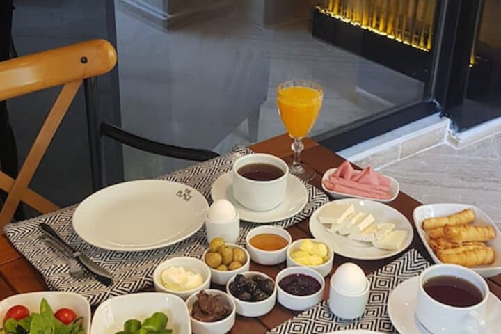 The Place Hotel photo 2