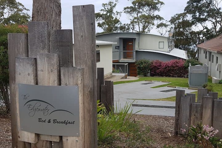 The Edgewater Bed & Breakfast photo 2