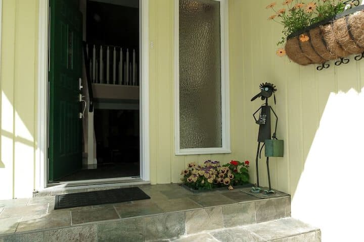 A View of the Lake Bed & Breakfast photo 4