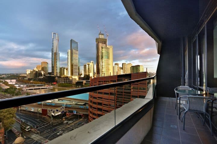 Aura on Flinders Serviced Apartments photo 5