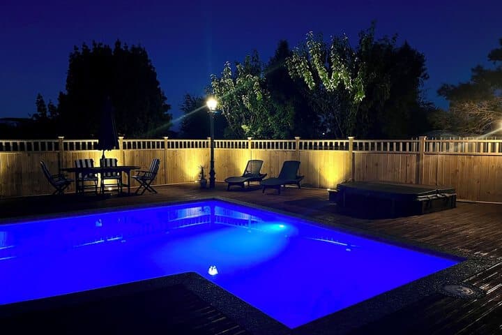 Tudor Manor Bed & Breakfast photo 5