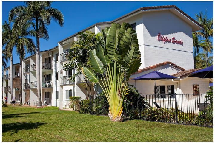 Clifton Sands Holiday Apartments photo 2