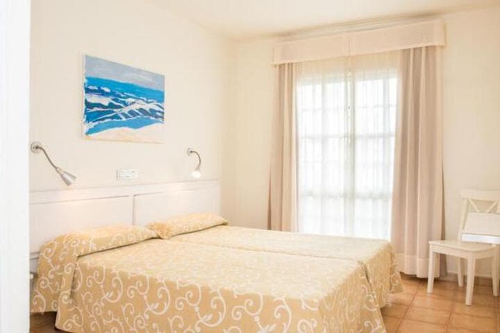 Apartamentos LIVVO Las Gaviotas photo 1