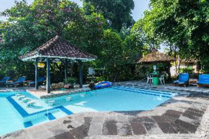 Puri Kelapa Garden Cottages photo 3