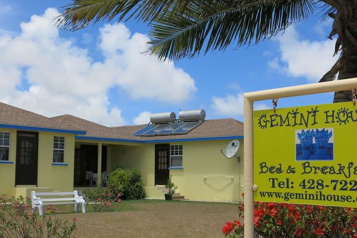 Gemini House Bed & Breakfast photo 3