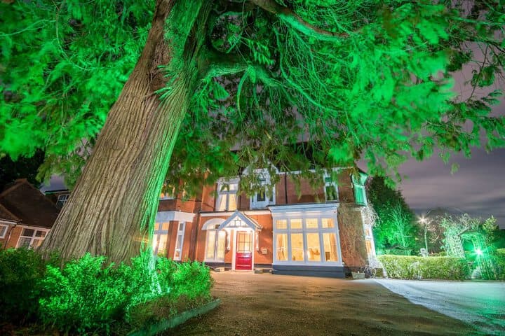 Grovefield Manor photo 2