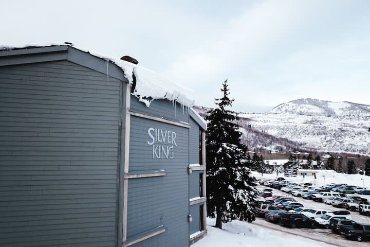Silver King by All Seasons Resort Lodging photo 2