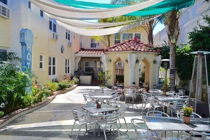 El Primero Hotel photo 2