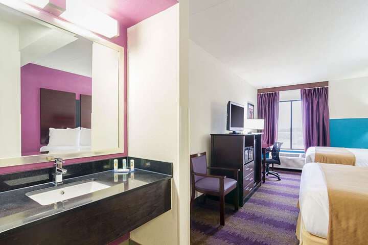 Quality Inn West End photo 3