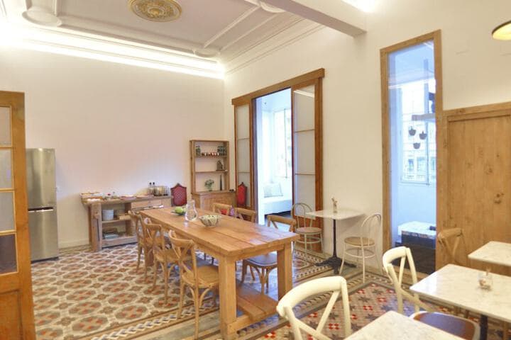 Hostal Girona photo 4