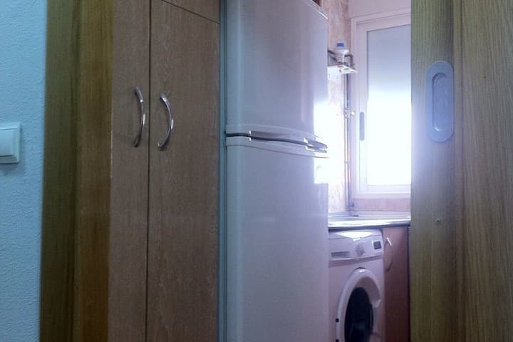 APARTMENTSUITESPAIN Beach Economy photo 2