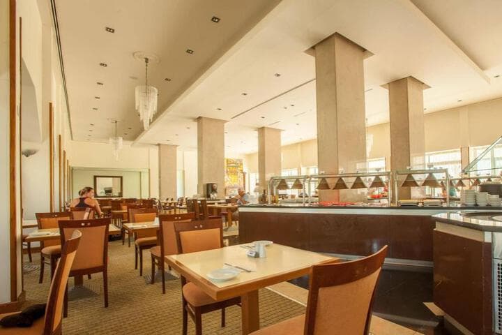 Crown Resorts Horizon Hotel photo 3