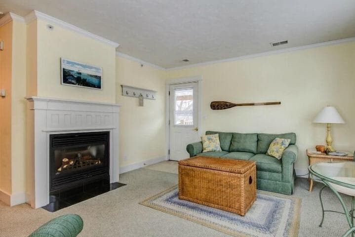 Captains Cottage Suites photo 4