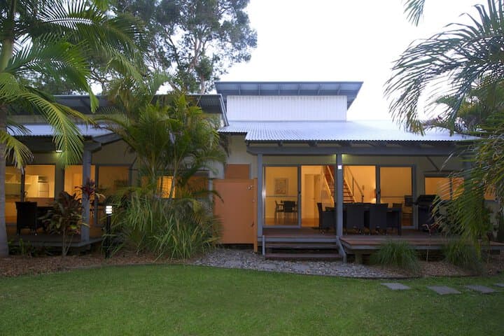 Mobys Beachside Retreat photo 4