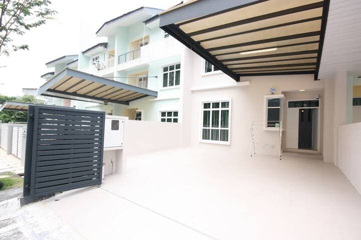 Shamrock Beach Villas 9 photo 2