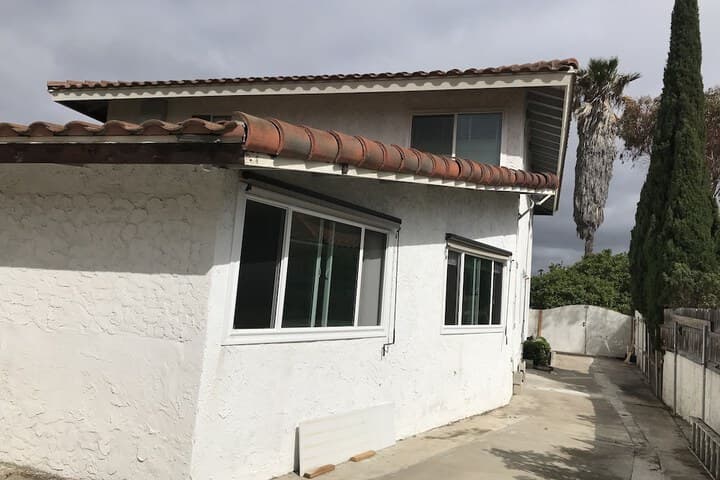 Entire 3 Bedrooms Guest House Close Beach Downtown photo 4