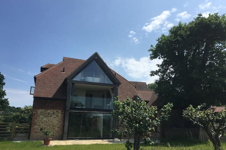 Hurst Farm photo 2