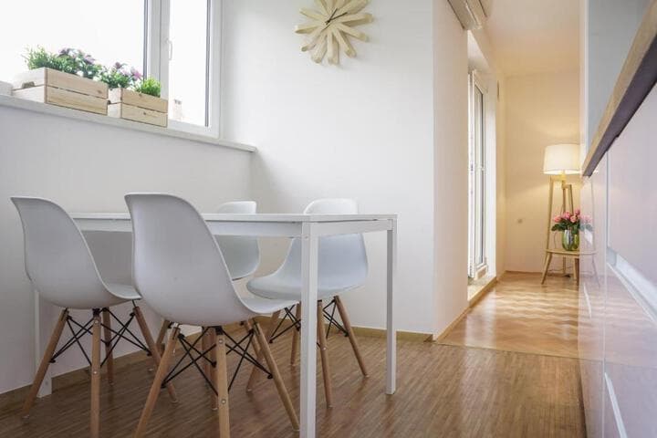 Bright Apartment photo 1
