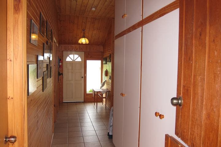 Edelweiss Cottage B&B photo 5