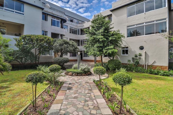 Albany Court P4 by CTHA photo 3