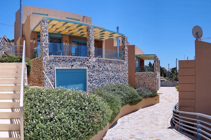 Ouzo Houses 1 photo 3