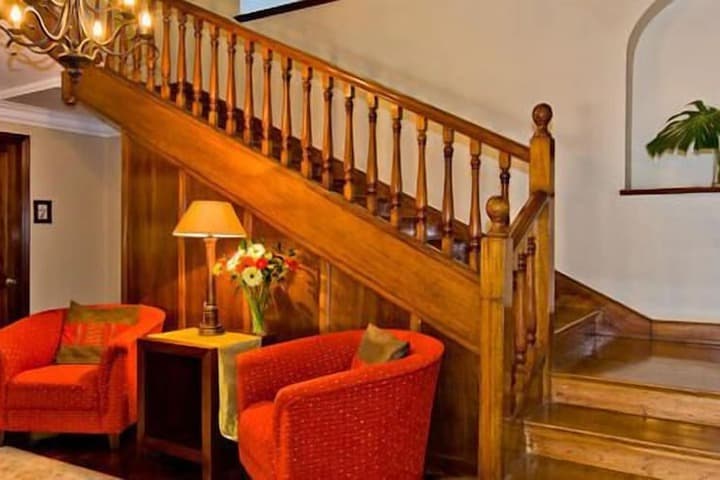 Eagle Wind Manor photo 3