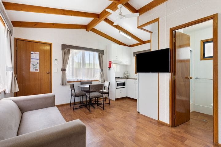 Goulburn South Caravan Park photo 4