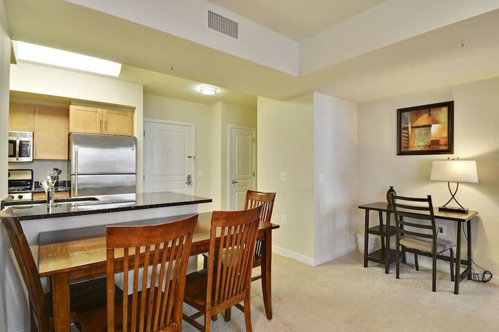 The Gramercy at Metropolitan Park photo 5