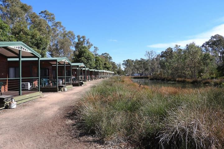 Victoria Lake Holiday Park photo 3