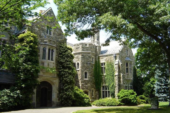 The Castle at Skylands Manor photo 3