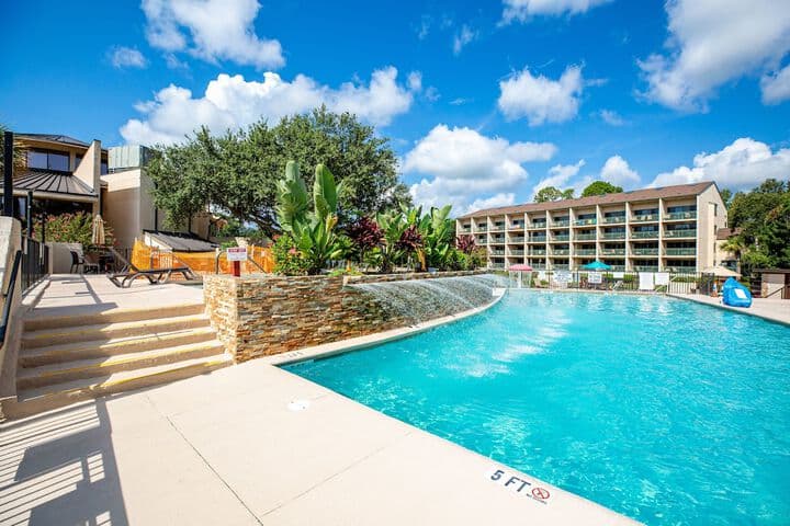 Seawatch at Island Club by Capital Vacations photo 3