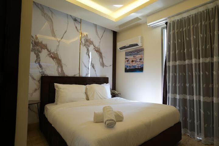 Parklane Furnished Suites photo 5