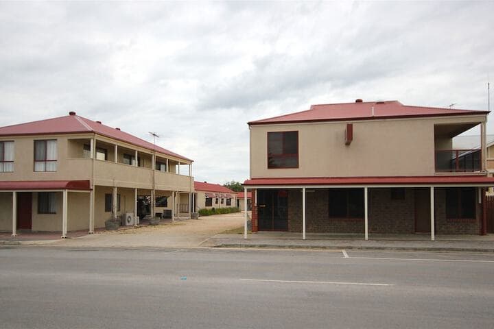 Port Vincent Motel & Apartments photo 2